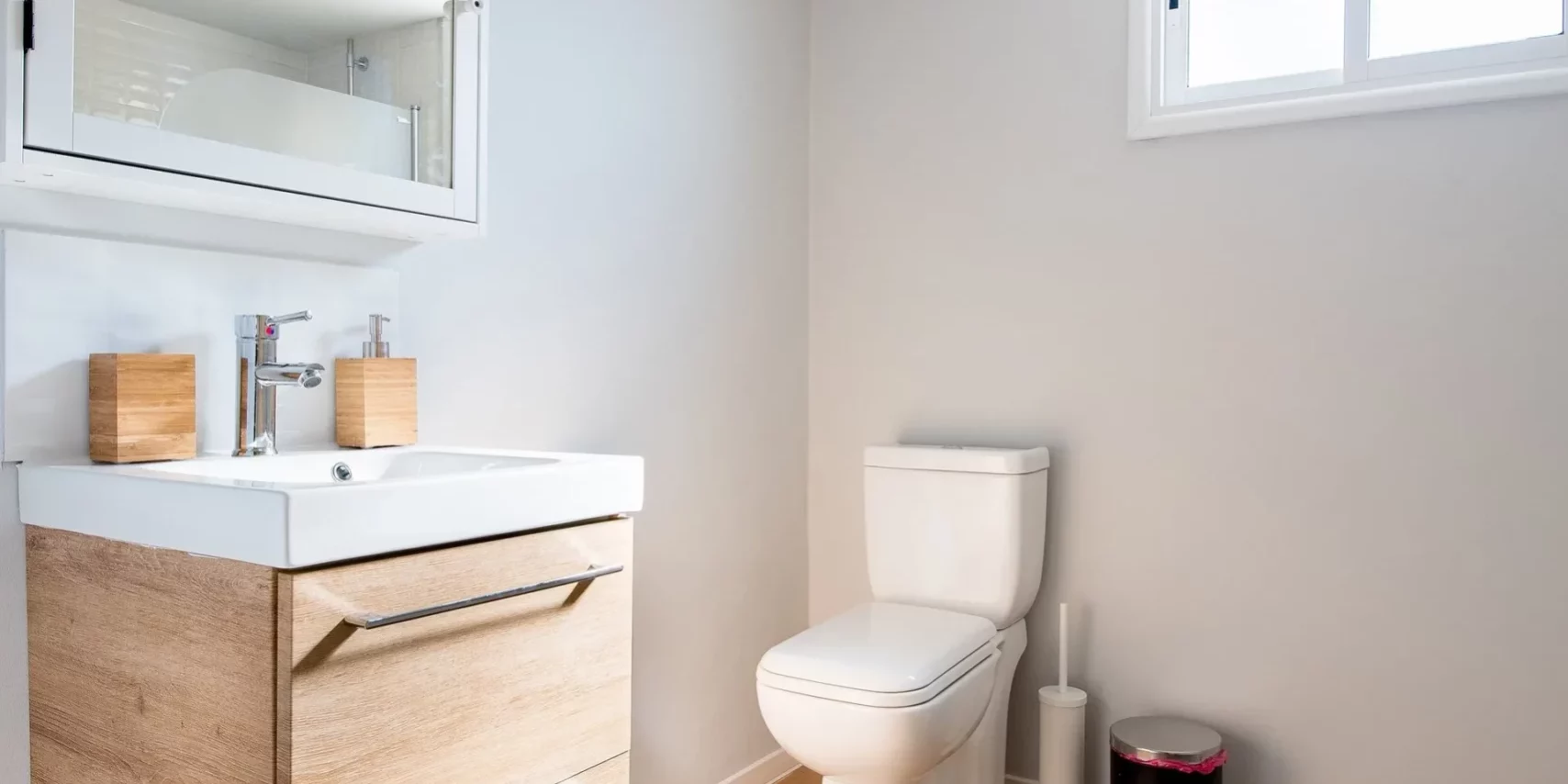 photo-1517414628894-83d47b22f233-2880w